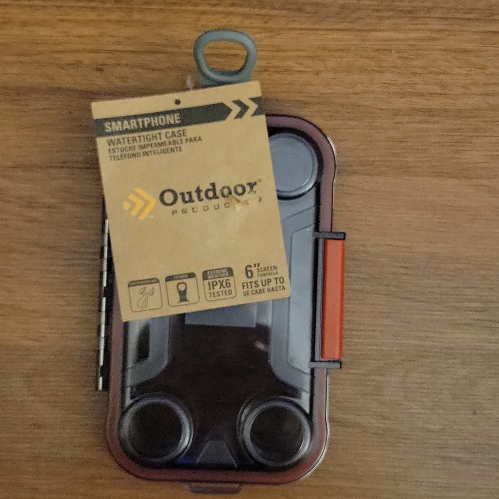 Outdoor Products Smartphone watertight case tether 6